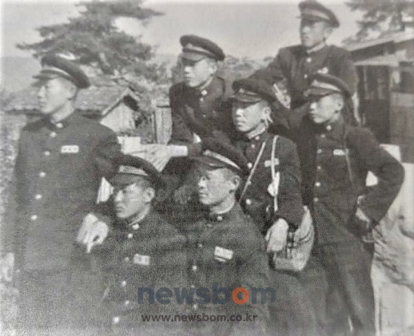 대전고등학교 3·8민주의거 유공자들이 촬영된 기념사진. 왼쪽부터 최우영, 인창원, 박장언 유공자.